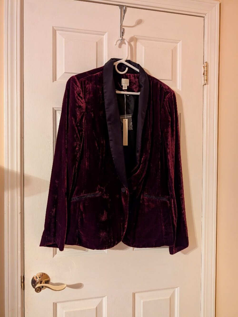 Kohls Tawny Port Velvet Tuxedo Jacket - NWT